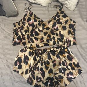 Zaful Leopard Satin Pajama Set